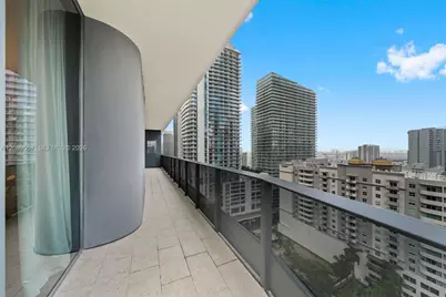 1000 Brickell Plaza #TH1812, Miami, FL 33131 - Photo 20