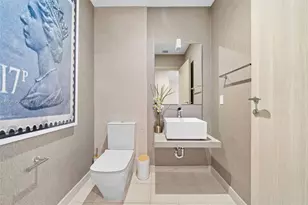 1000 Brickell Plaza, Miami, FL 33131 - Photo 14