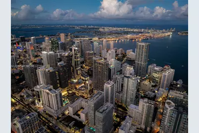 1000 Brickell Plaza #TH1812, Miami, FL 33131 - Photo 44