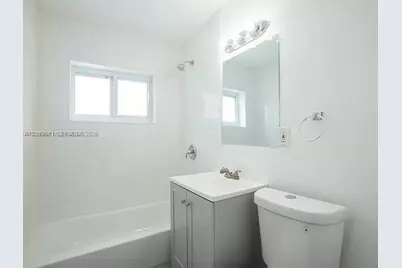 1818 Sherman St #2, Hollywood, FL 33020 - Photo 6