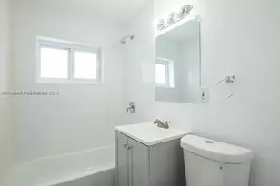 1818 Sherman St, Hollywood, FL 33020 - Photo 6