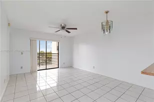 2711 NW 104th Ave, Sunrise, FL 33322 - Photo 14