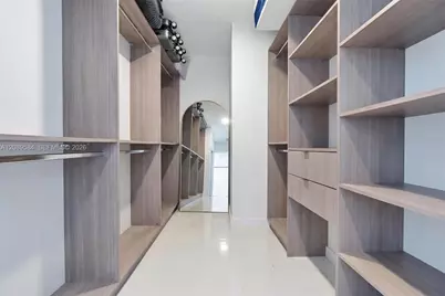 851 NE 1st Ave #1712, Miami, FL 33132 - Photo 28