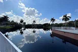 5201 Geneva Way, Doral, FL 33166 - Photo 14