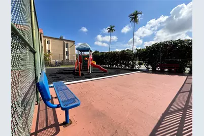 5201 Geneva Way #207, Doral, FL 33166 - Photo 10