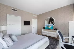 88 SW 7th St, Miami, FL 33130 - Photo 24