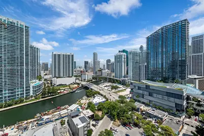 88 SW 7th St #1812, Miami, FL 33130 - Photo 6