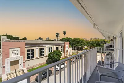 1420 Pennsylvania Ave #403, Miami Beach, FL 33139 - Photo 14