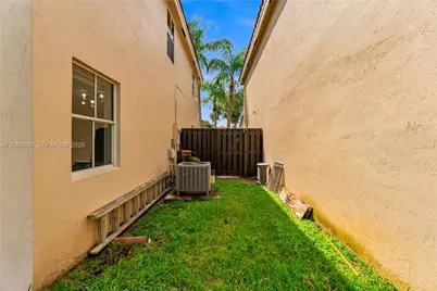 8291 SW 44th Pl #8291, Davie, FL 33328 - Photo 6