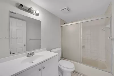 650 NE 149th St #406A, Miami, FL 33161 - Photo 10