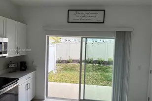 8768 Daybreak, Sarasota, FL 34241 - Photo 10