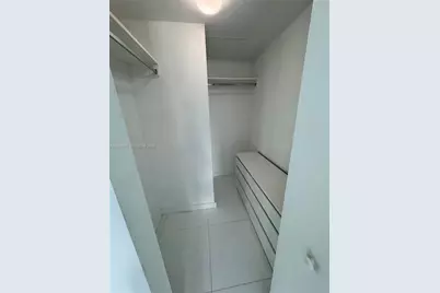 1300 S Miami Ave #1811, Miami, FL 33130 - Photo 12