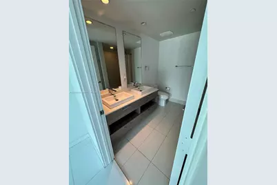 1300 S Miami Ave #1811, Miami, FL 33130 - Photo 16