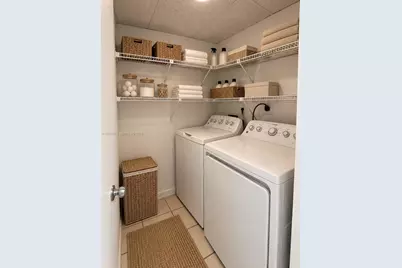 2775 W 62nd Pl #105, Hialeah, FL 33016 - Photo 10