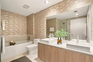 201 SW 17th Rd, Miami, FL 33129 - Photo 18