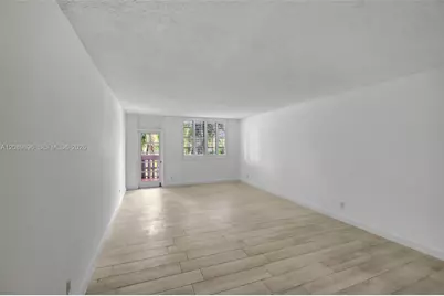 90 Edgewater Dr #327, Coral Gables, FL 33133 - Photo 12
