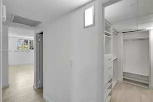 90 Edgewater Dr, Coral Gables, FL 33133 - Photo 18