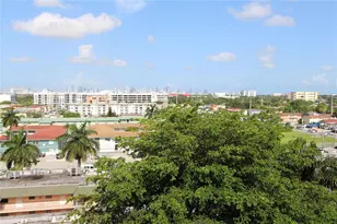 4550 NW 9th St, Miami, FL 33126 - Photo 12