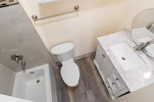 6515 Colonial Dr, Margate, FL 33063 - Photo 8