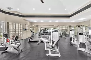2811 N Oakland Forest Dr, Oakland Park, FL 33309 - Photo 56