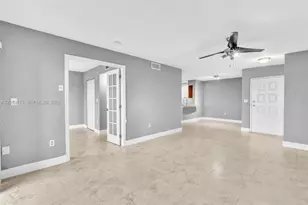 2811 N Oakland Forest Dr, Oakland Park, FL 33309 - Photo 18