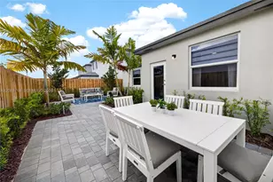 19476 SW 336 Terrace, Miami, FL 33034 - Photo 16
