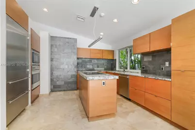147 Golden Beach Dr, Golden Beach, FL 33160 - Photo 6