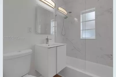 345 NW 44th St, Miami, FL 33127 - Photo 14