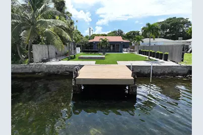 925 Stillwater Dr #., Miami Beach, FL 33141 - Photo 38