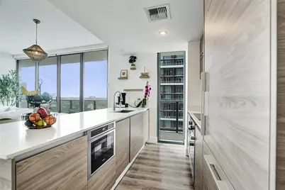 1300 S Miami Ave #2306, Miami, FL 33130 - Photo 58