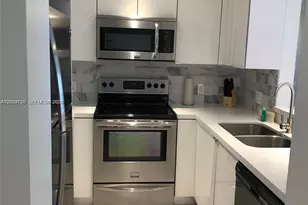 185 SE 14th Terrace, Miami, FL 33131 - Photo 6