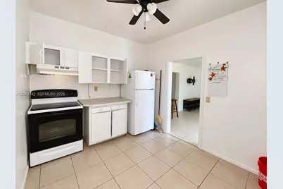 905 NE 5th Ave #2, Homestead, FL 33030 - Photo 6