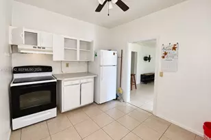 905 NE 5th Ave, Homestead, FL 33030 - Photo 6
