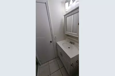 8592 W Sunrise Blvd #105, Plantation, FL 33322 - Photo 6