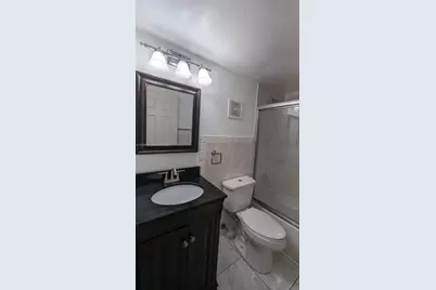 8592 W Sunrise Blvd #105, Plantation, FL 33322 - Photo 8