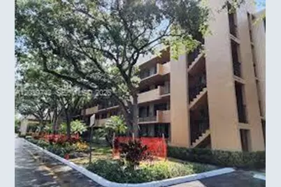 8592 W Sunrise Blvd #105, Plantation, FL 33322 - Photo 20