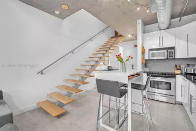 690 SW 1st Ct #2319, Miami, FL 33130 - Photo 8