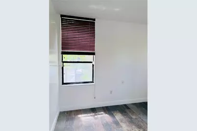 800 NE 199th St #101D, Miami, FL 33179 - Photo 4