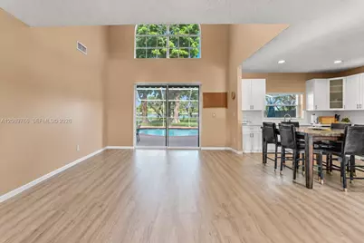 10840 SW 153rd Ct, Miami, FL 33196 - Photo 8