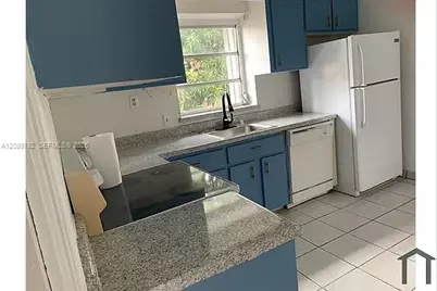 800 SW 25th Rd, Miami, FL 33129 - Photo 8