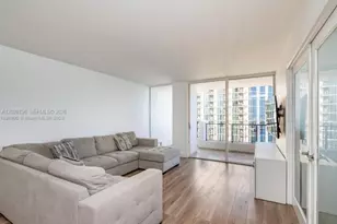 555 NE 15th St, Miami, FL 33132 - Photo 4