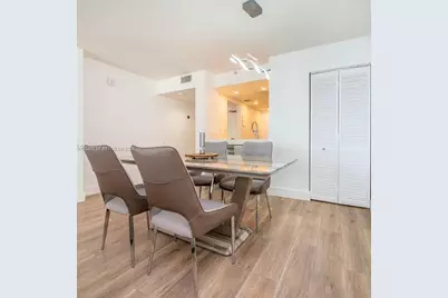 555 NE 15th St #26E, Miami, FL 33132 - Photo 8