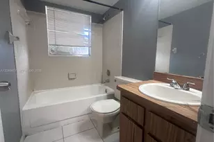 821 Twin Lakes Dr, Coral Springs, FL 33071 - Photo 10