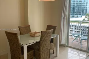 185 SE 14th Terrace, Miami, FL 33131 - Photo 6