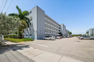 233 NE 14th Ave, Hallandale Beach, FL 33009 - Photo 1