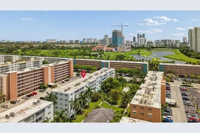 233 NE 14th Ave #2nd floor, Hallandale Beach, FL 33009 - Photo 28