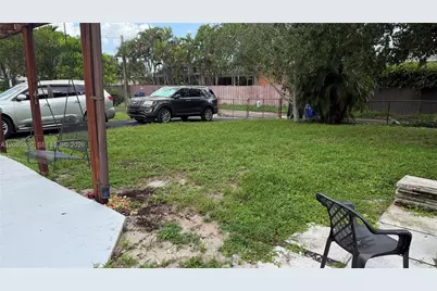2211 N 54th Ave, Hollywood, FL 33021 - Photo 16