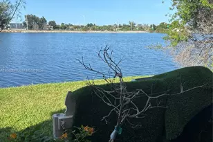 3370 Beau Rivage Dr, Pompano Beach, FL 33064 - Photo 22