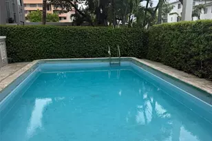 8010 Abbott Ave, Miami Beach, FL 33141 - Photo 10