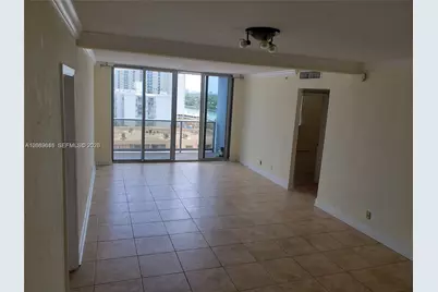 401 69th St #900, Miami Beach, FL 33141 - Photo 4